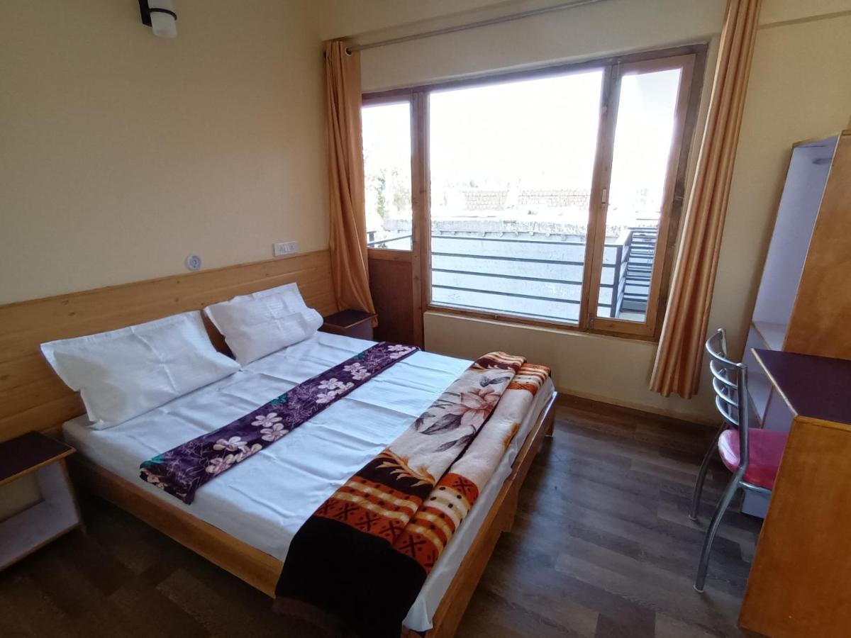 Gonbo Guest House Лех Экстерьер фото