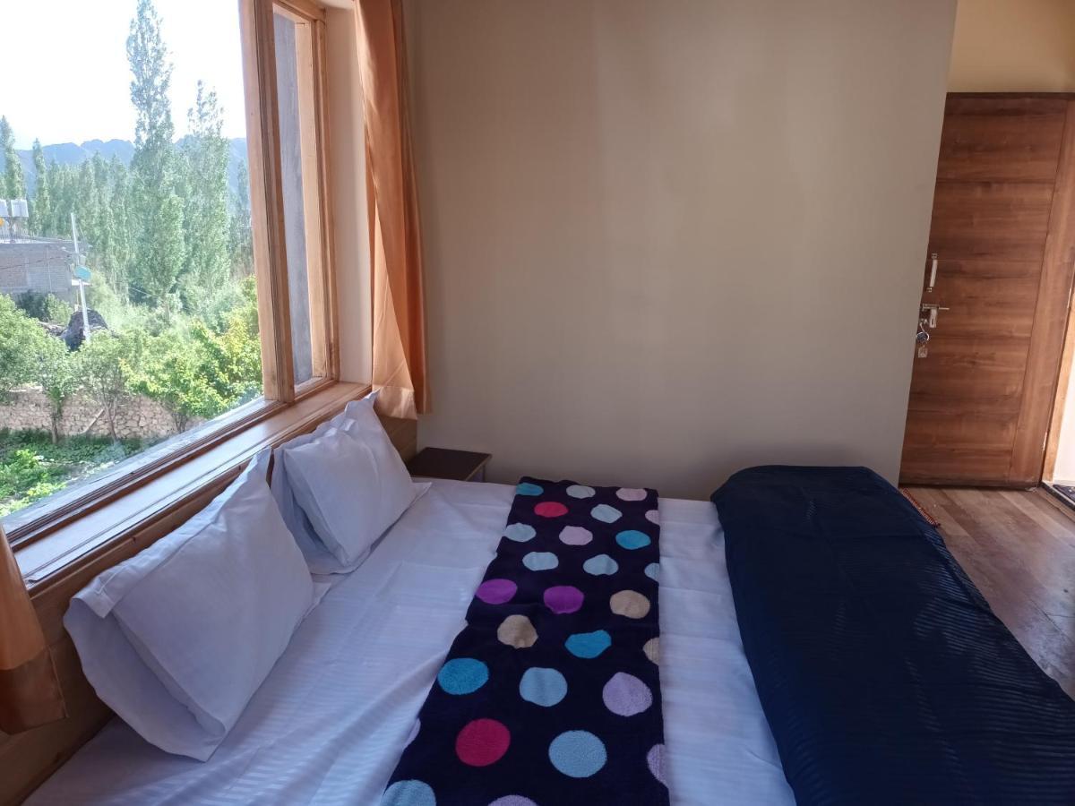 Gonbo Guest House Лех Экстерьер фото