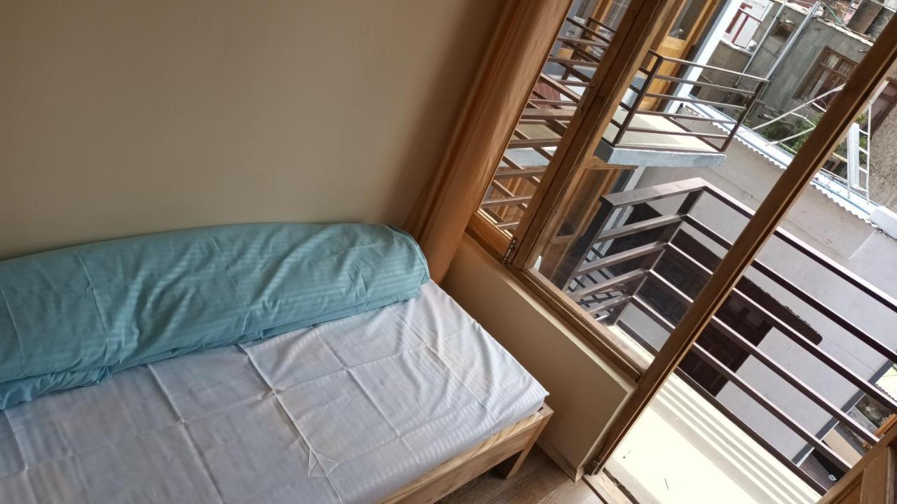 Gonbo Guest House Лех Экстерьер фото